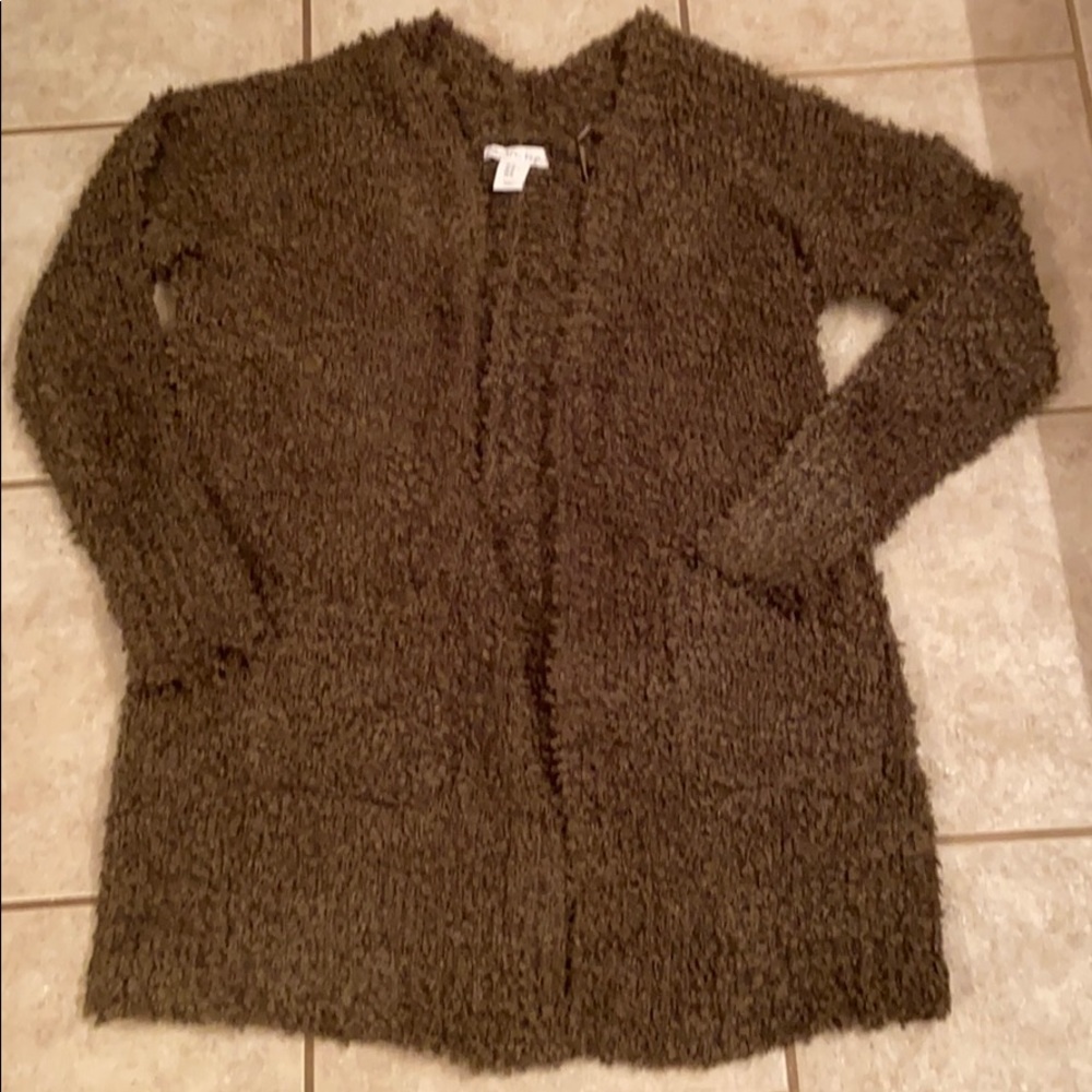 Women’s cardigan with pockets